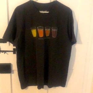Harvard General Store beer glasses t-shirt